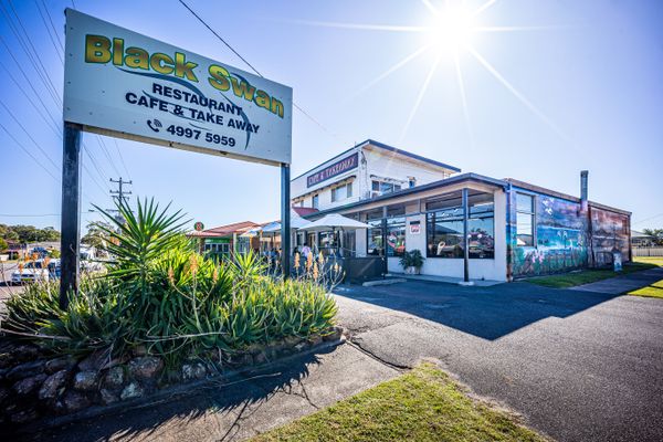 Watermark Port Stephens -- High Rental Return holiday house
