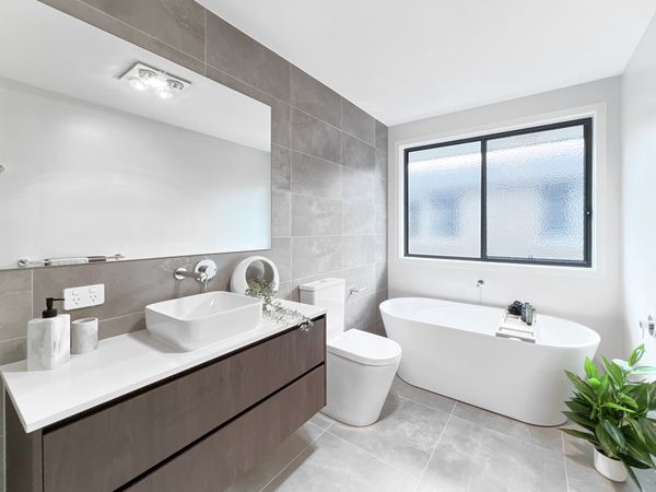 Star homes -- Completed house in Boxhill with $50K rebate